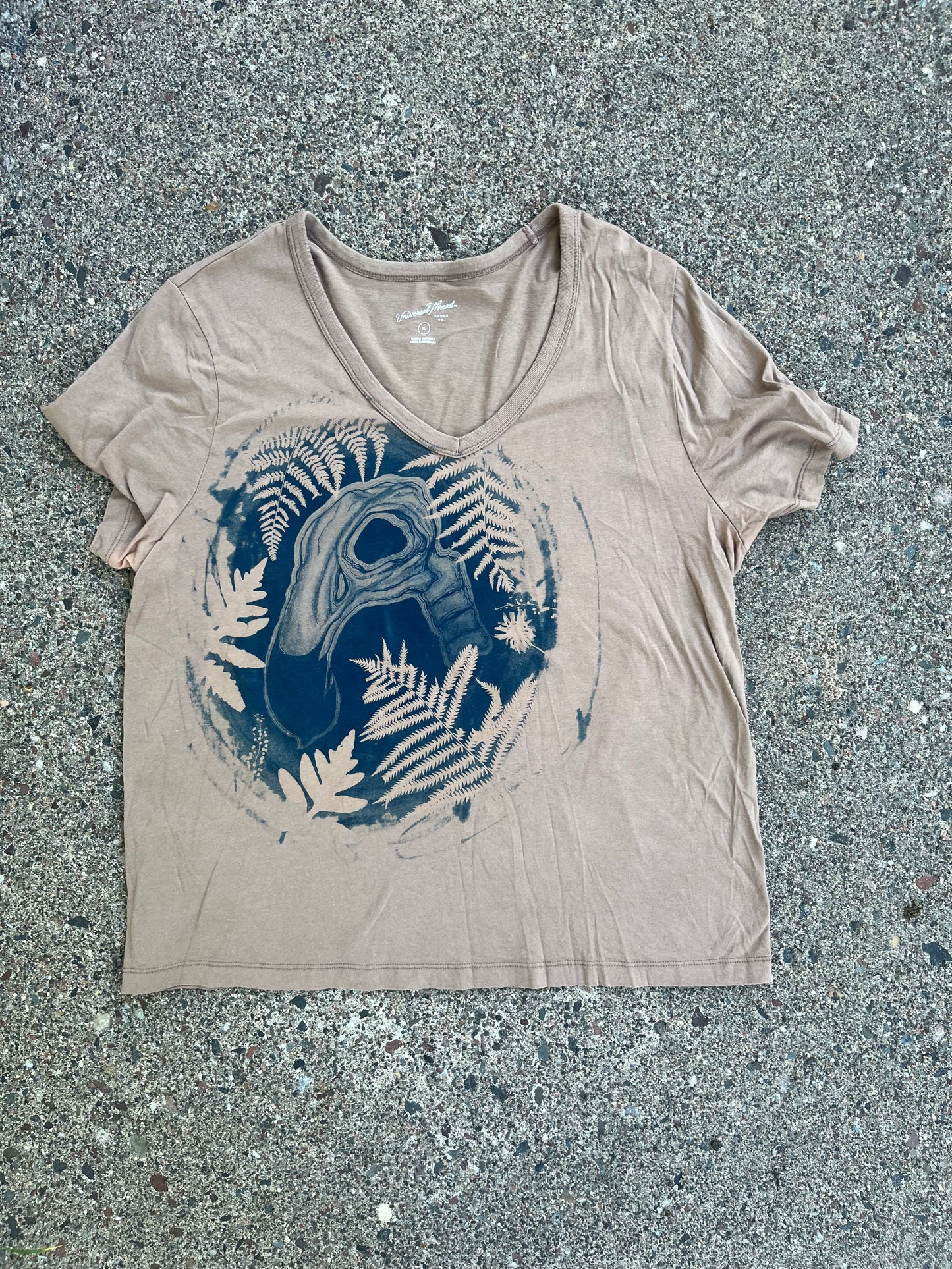 Vulture skull tshirt XL