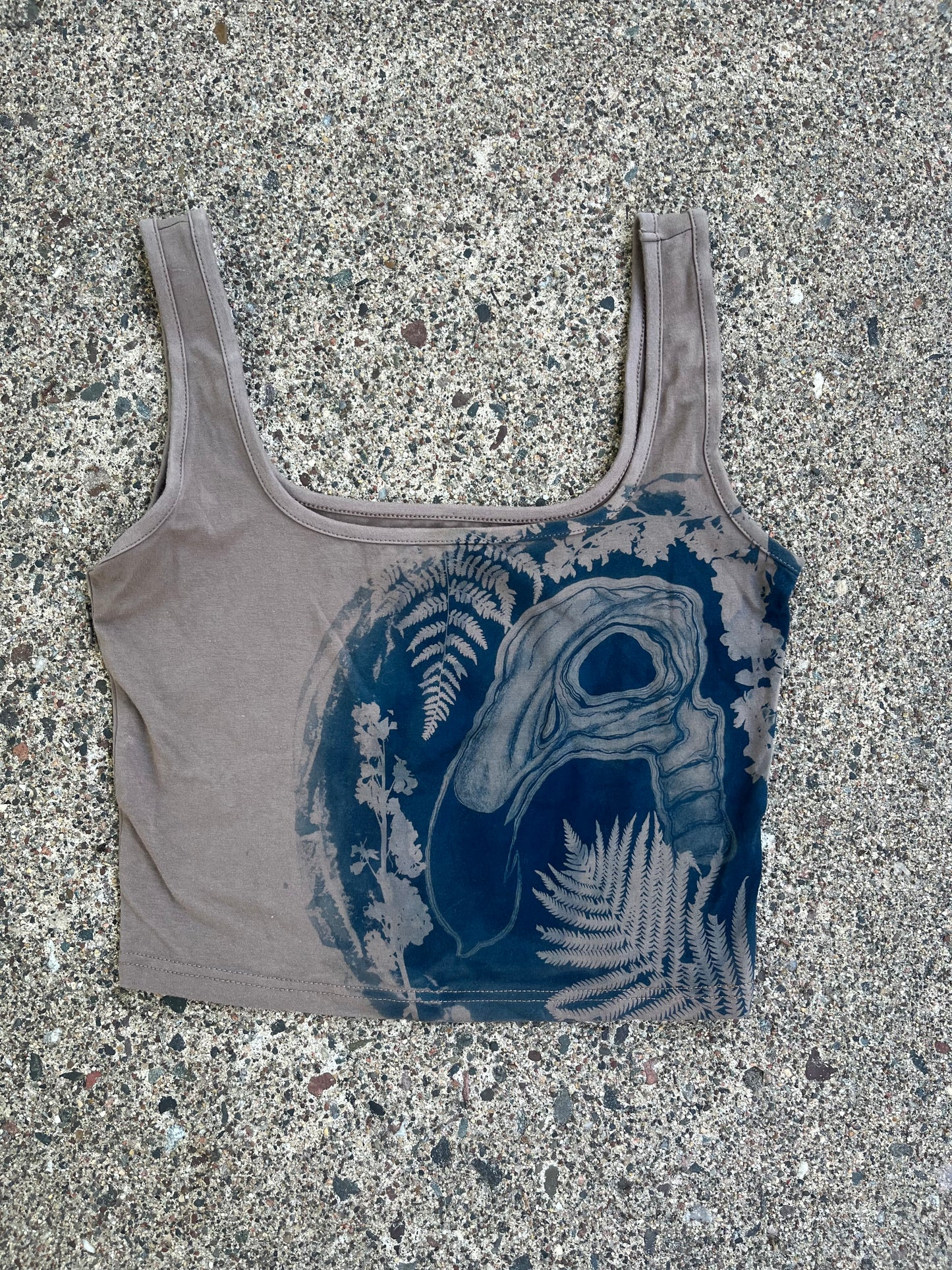 Vulture tank top ￼